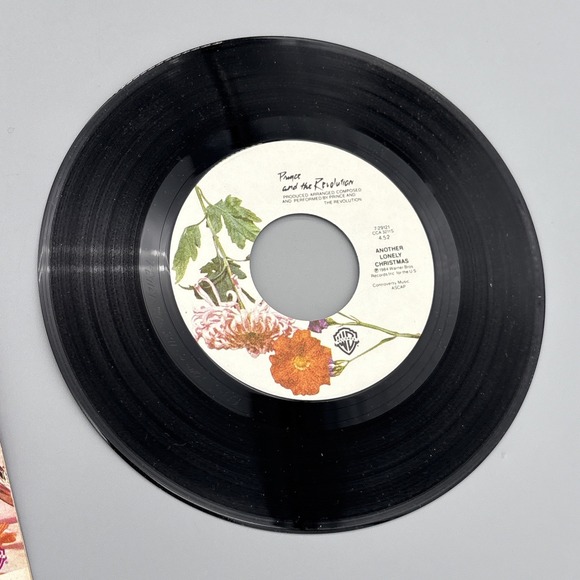 Prince I Would Die 4 U Purple Rain Single GOD Christmas 45 RPM Vinyl LOT of 2 - Picture 4 of 9